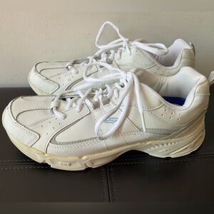 Dr. Scholl’s SRS Leather Sneakers - EUC 9.5 W
